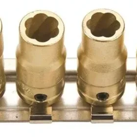 Savi socket Hi-Lok Removal Set | Wm Lees & Sons Ltd